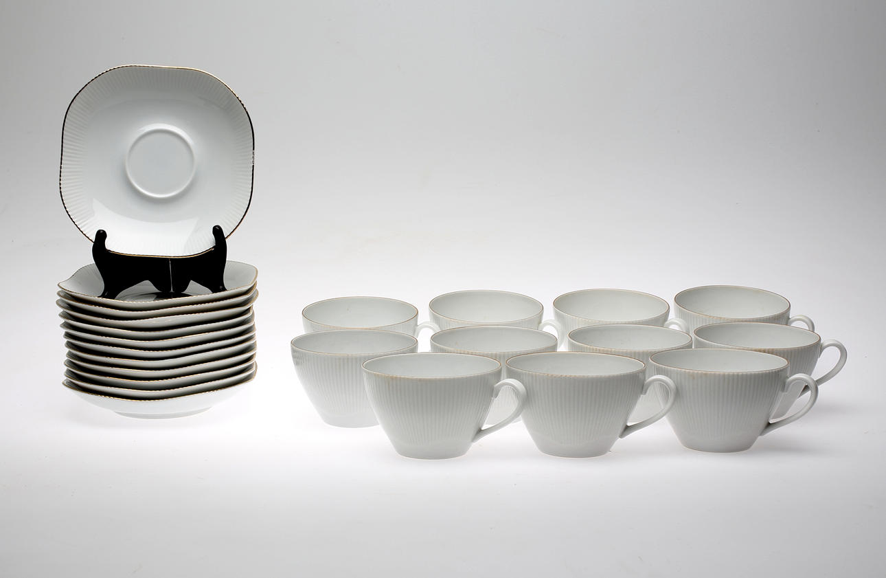 KAFFEKOPPAR, 11 st, med fat, "Karlskrona", Uppsala-Ekeby.