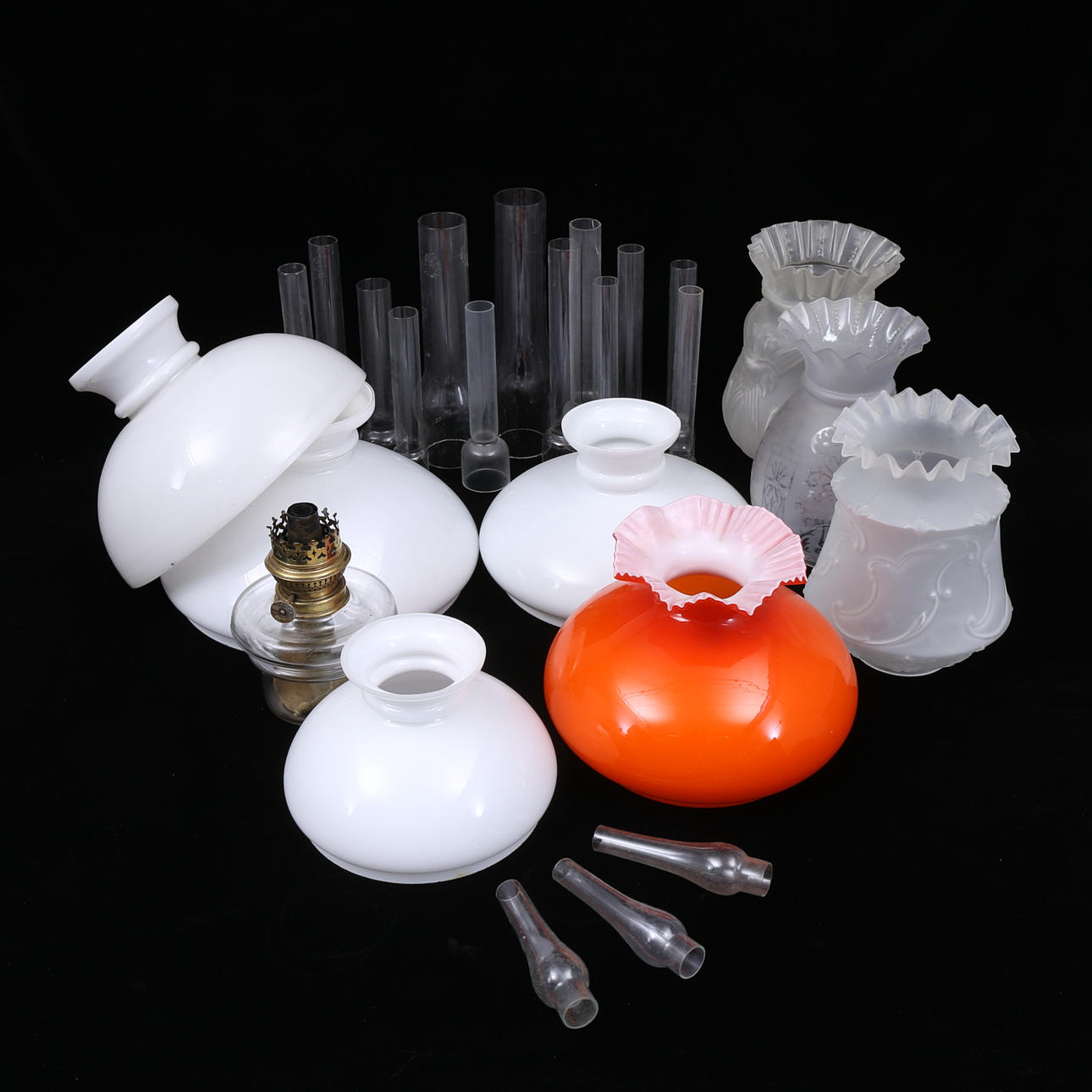 LAMPENABDECKUNGEN, LINSE, ÖLGEHÄUSE, 25 Teile.