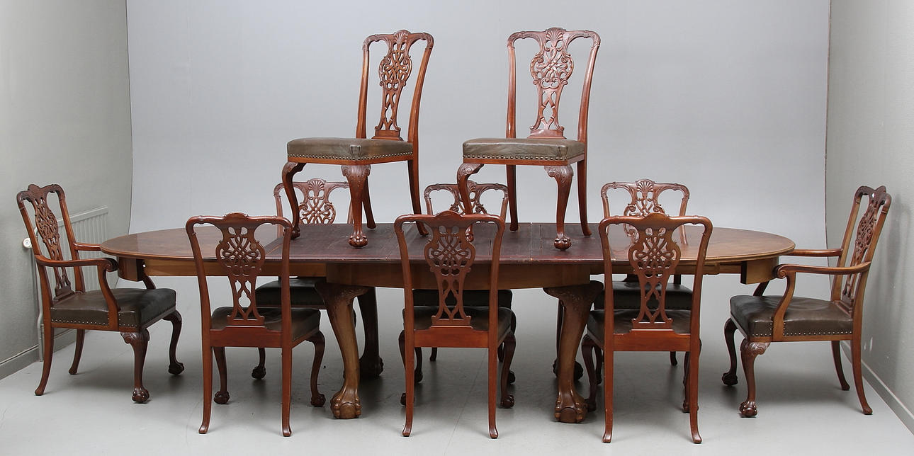 MATSALSMÖBEL, 13 delar, Herrgårdsstorlek, mahogny, 1900 talets början.