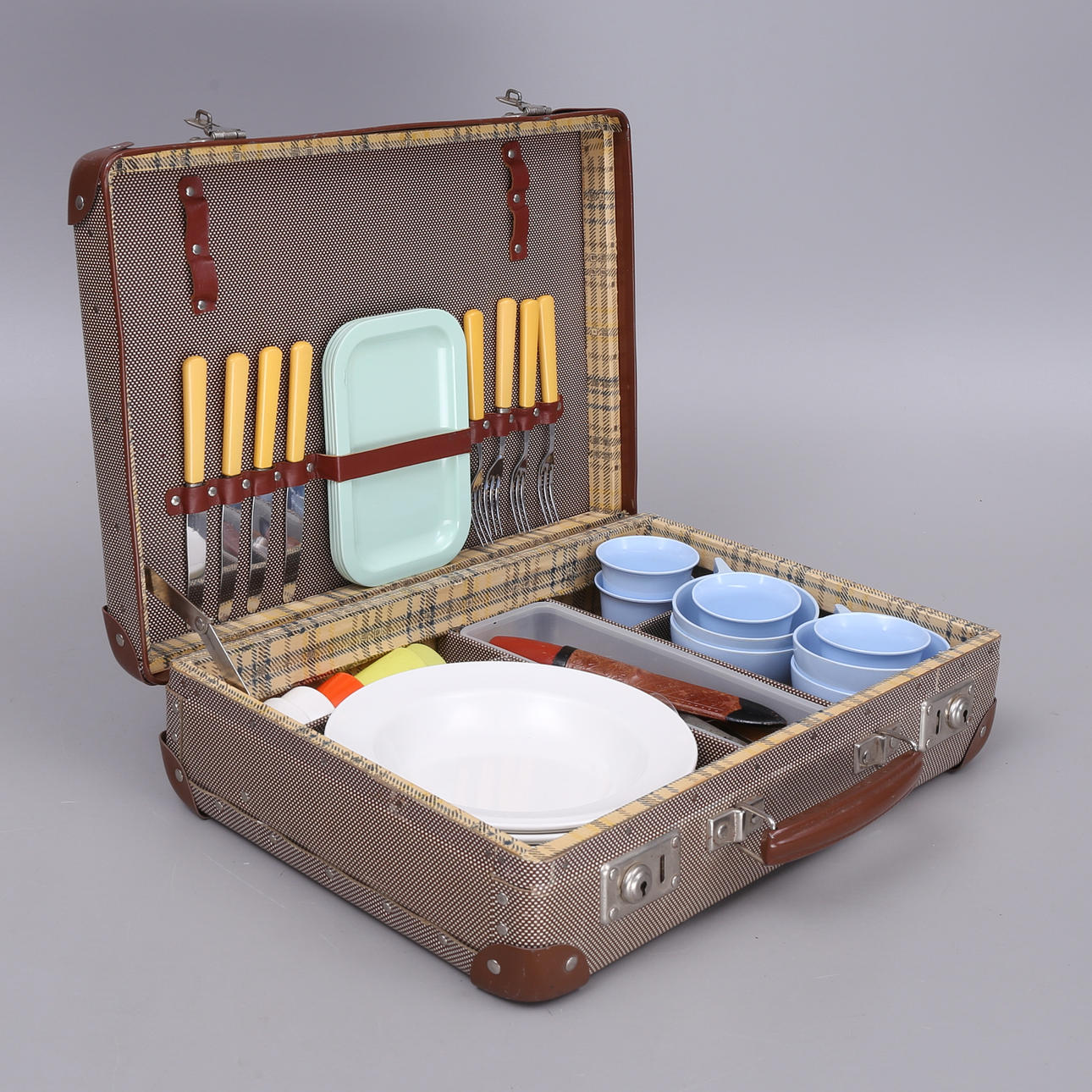 PICKNICK-VÄSKA, retro, 1900-talets mitt.