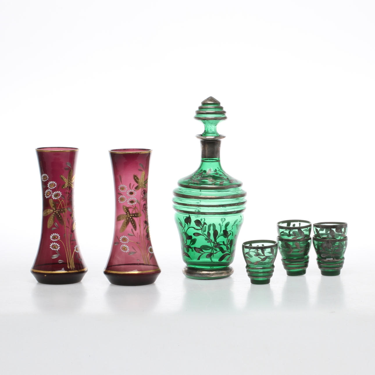 PARTI GLAS, 8 delar, Vaser samt likörservis, 1900-talets första hälft.