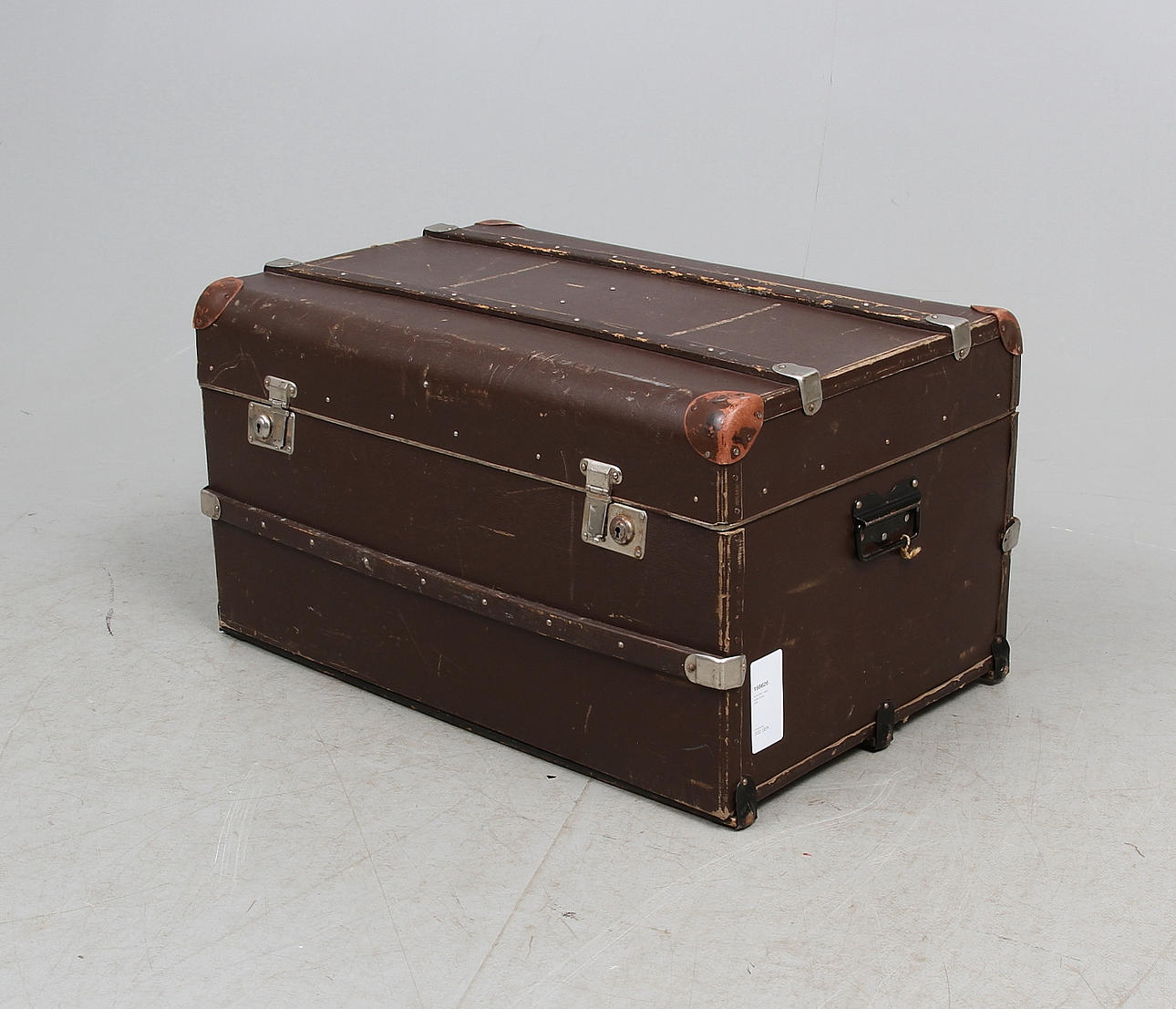 KOFFERT, 1900 talets första hälft.