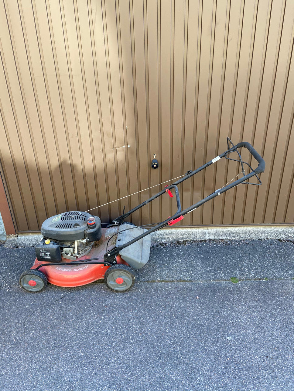 GRÄSKLIPPARE, Meec.