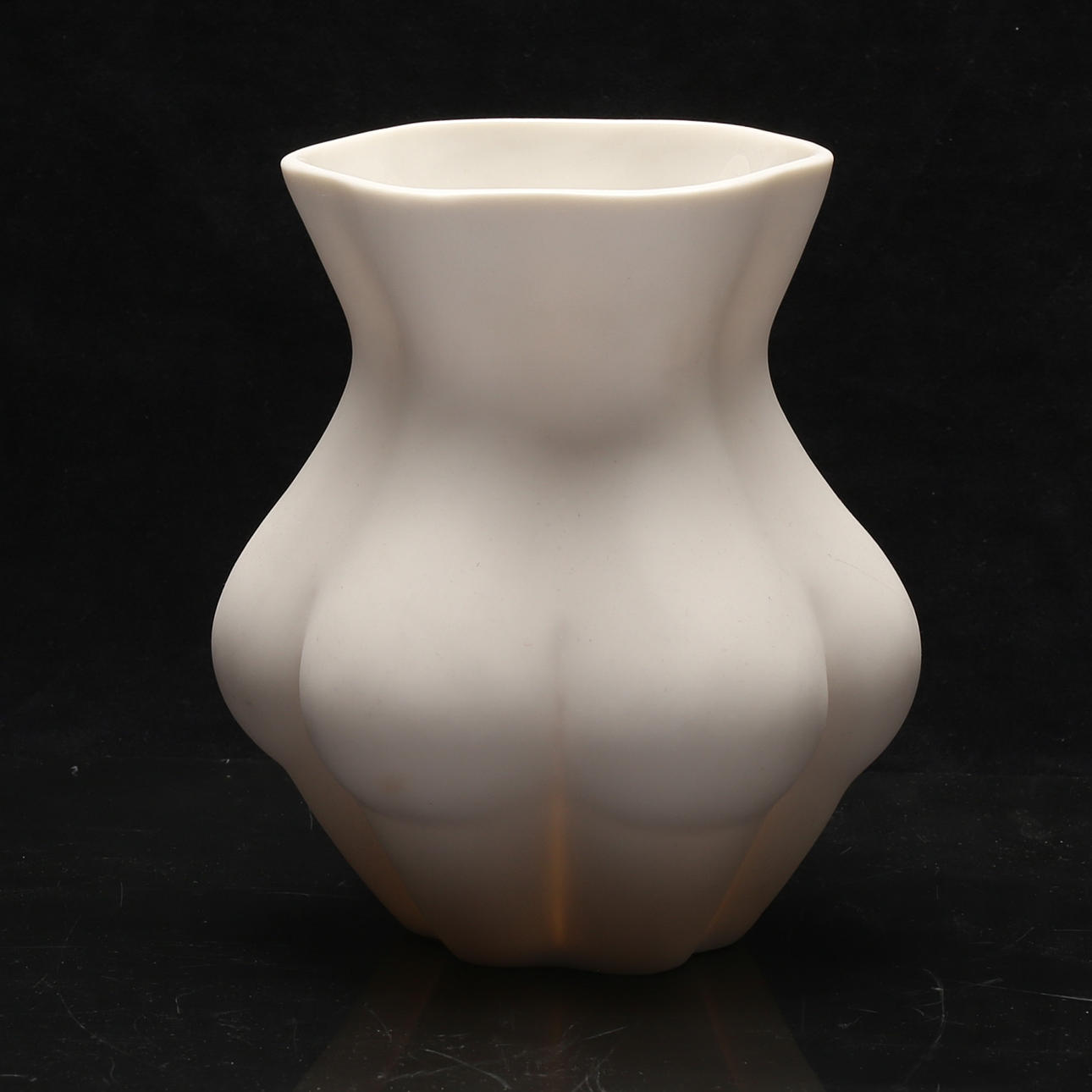 VASE, ceramic, "Kiki's Derriere", Jonathan Adler.