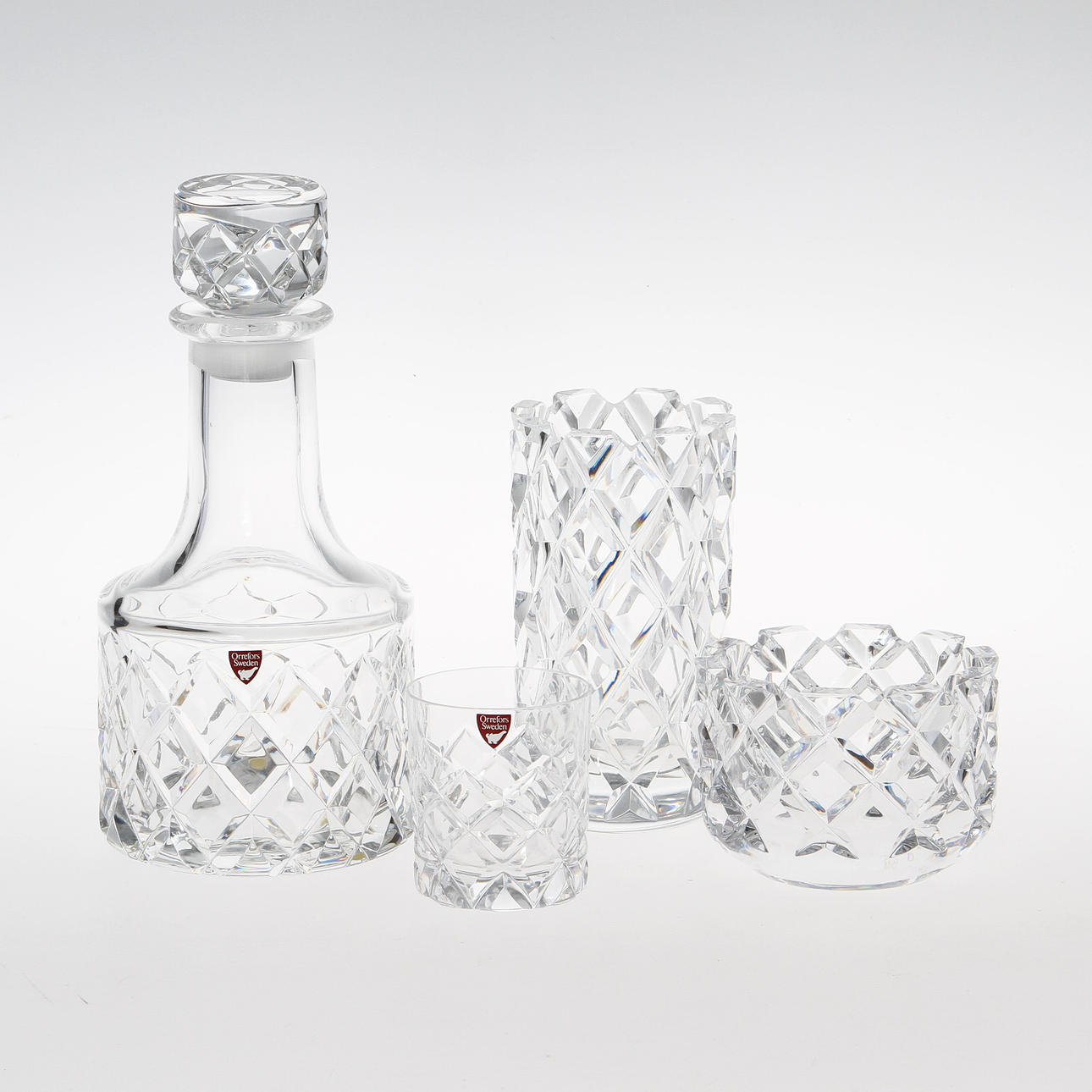 GLASSERVIS, 15 delar, "Sofiero", Orrefors.