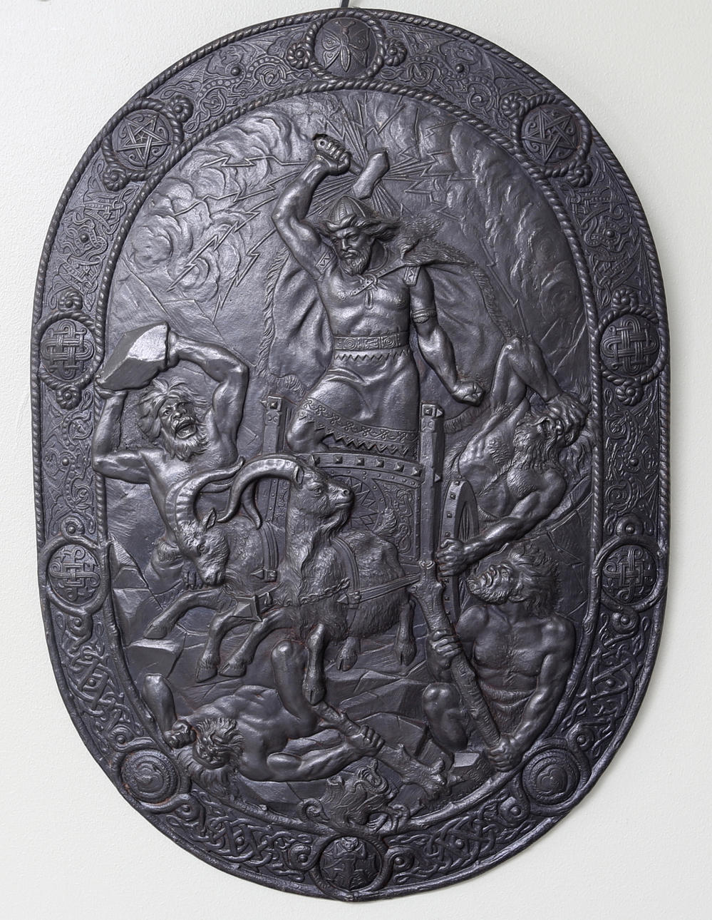 VÄGGPLÅT, järn, Tors krig mot stenjättarna, 1900-talets första del.