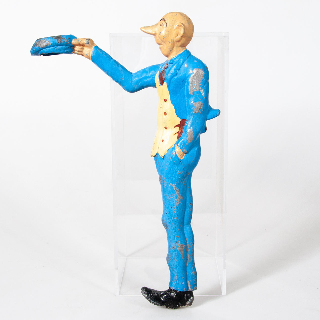 REGNMÄTARE. Kronblom, metall.