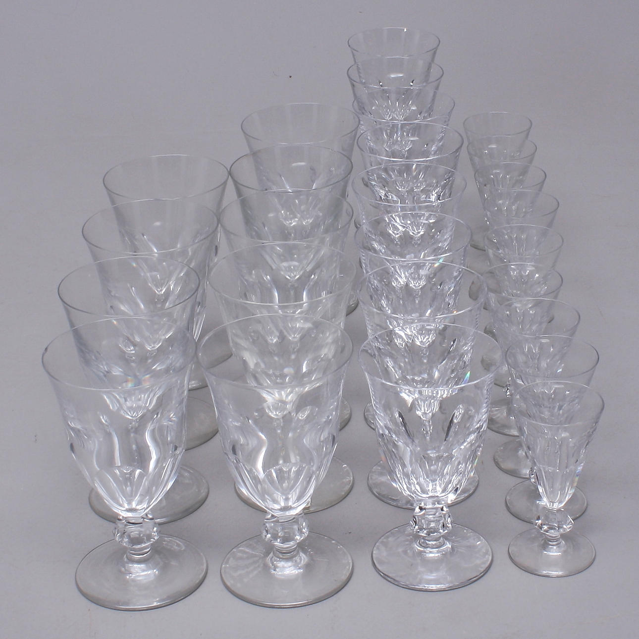 GLASSERVIS, 26 delar, Kosta glasbruk.