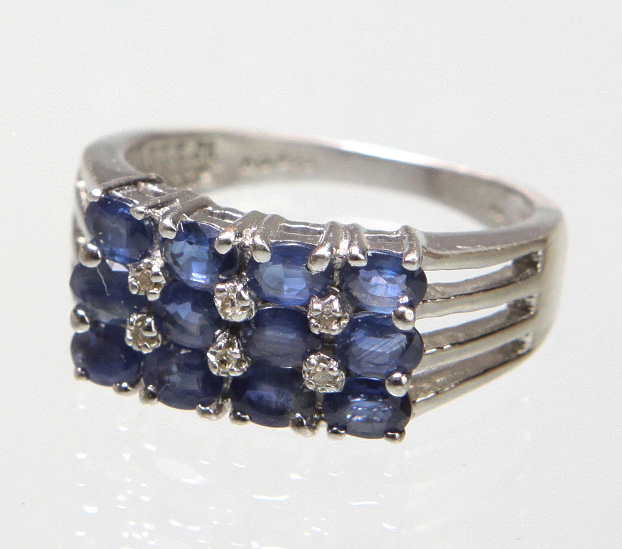 Anillo Zafiro Plata 925.