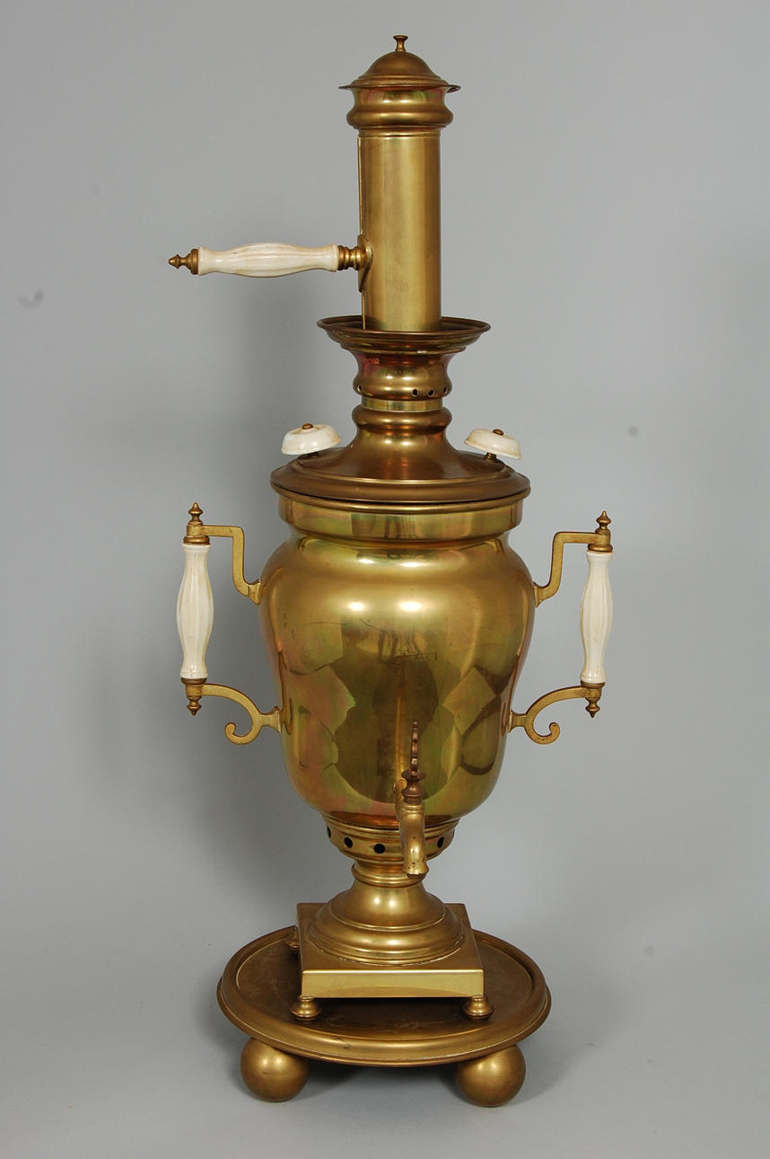 TESAMOVAR, mässing, 18/1900-tal.