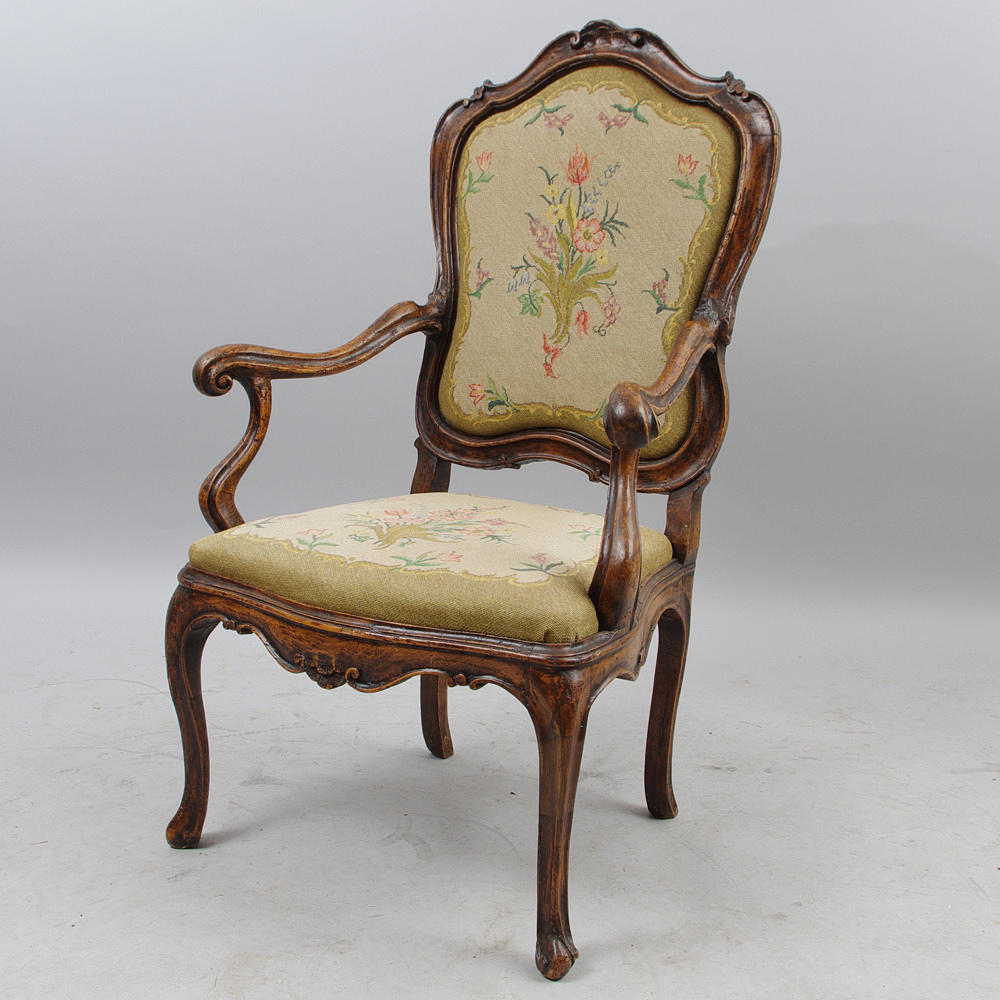 KARMSTOL, mahogny, rokokostil.