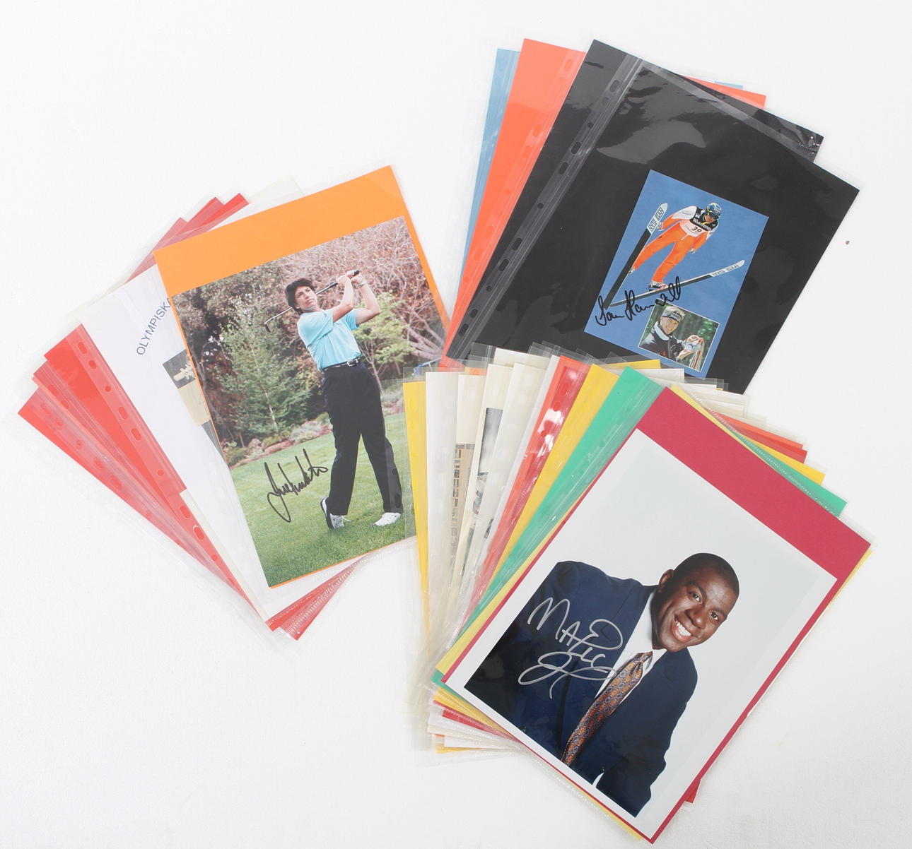 AUTOGRAFER, ca 34 st, Svensk samt Internationell Idrott.