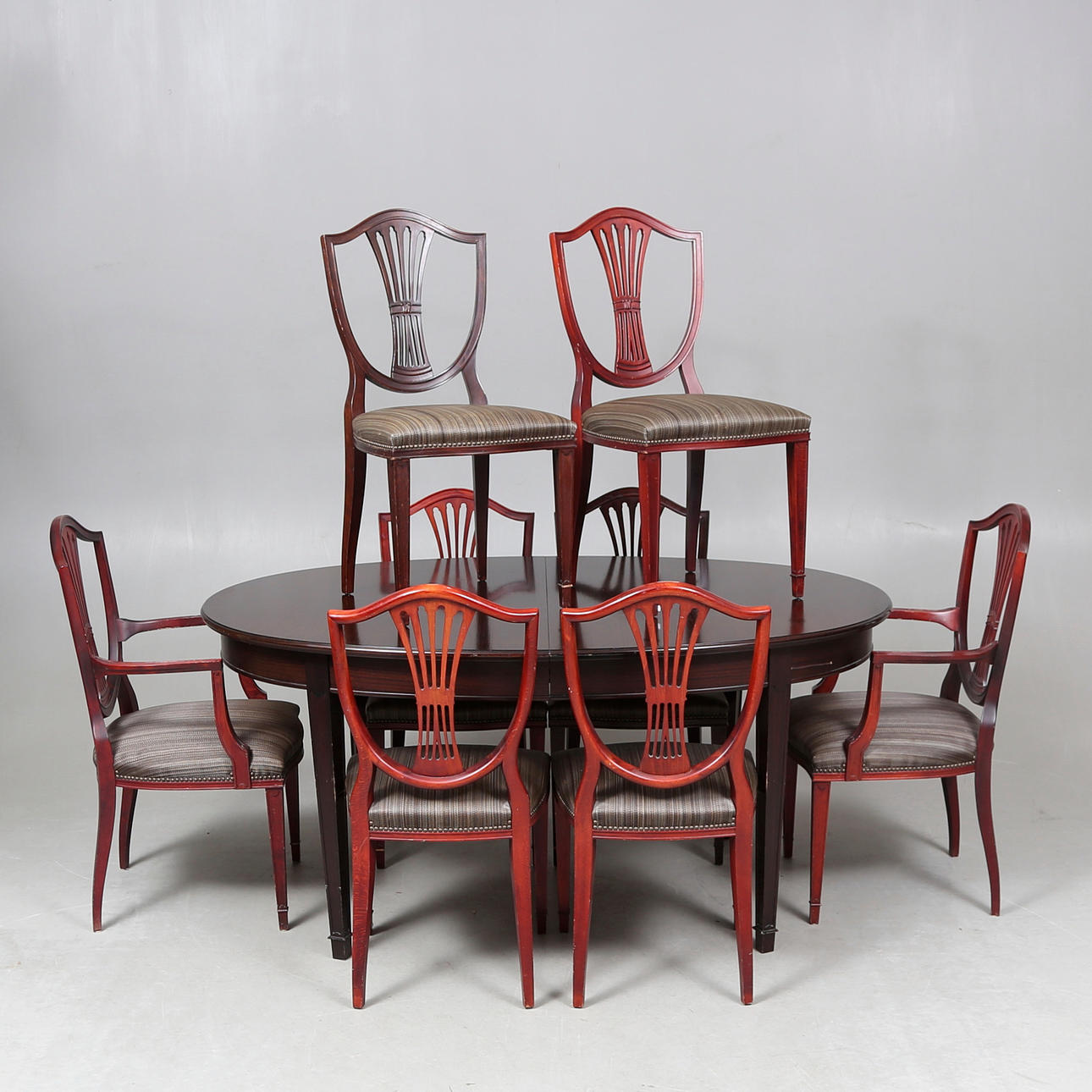 DIINGRY RYHMÄ, 9 osaa, Regency-tyyli, 1900-luku.