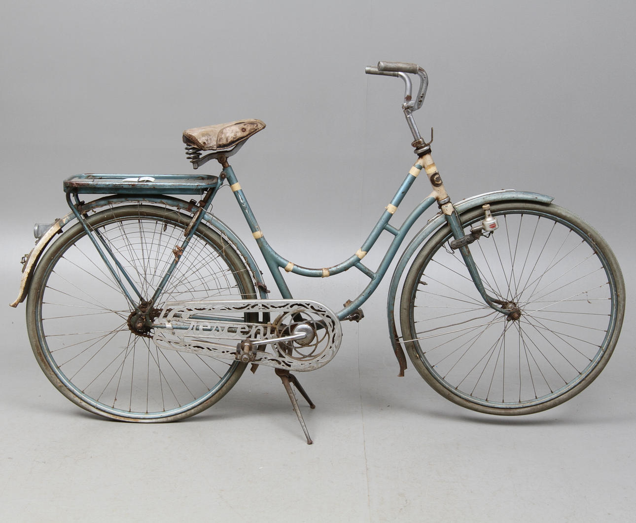 NAISTEN PYÖRÄ, Crescent, 1900-luvun puoliväli.