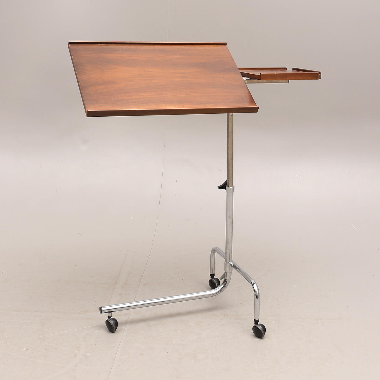 READING TABLE, walnut, HMN, Denmark, 1960s.