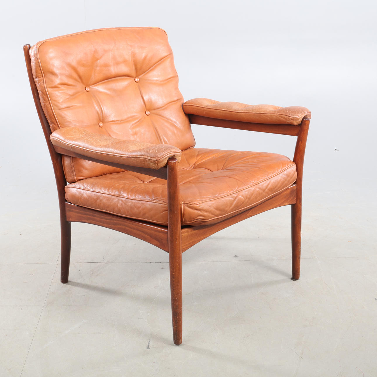 SILLÓN, Muebles Göte.