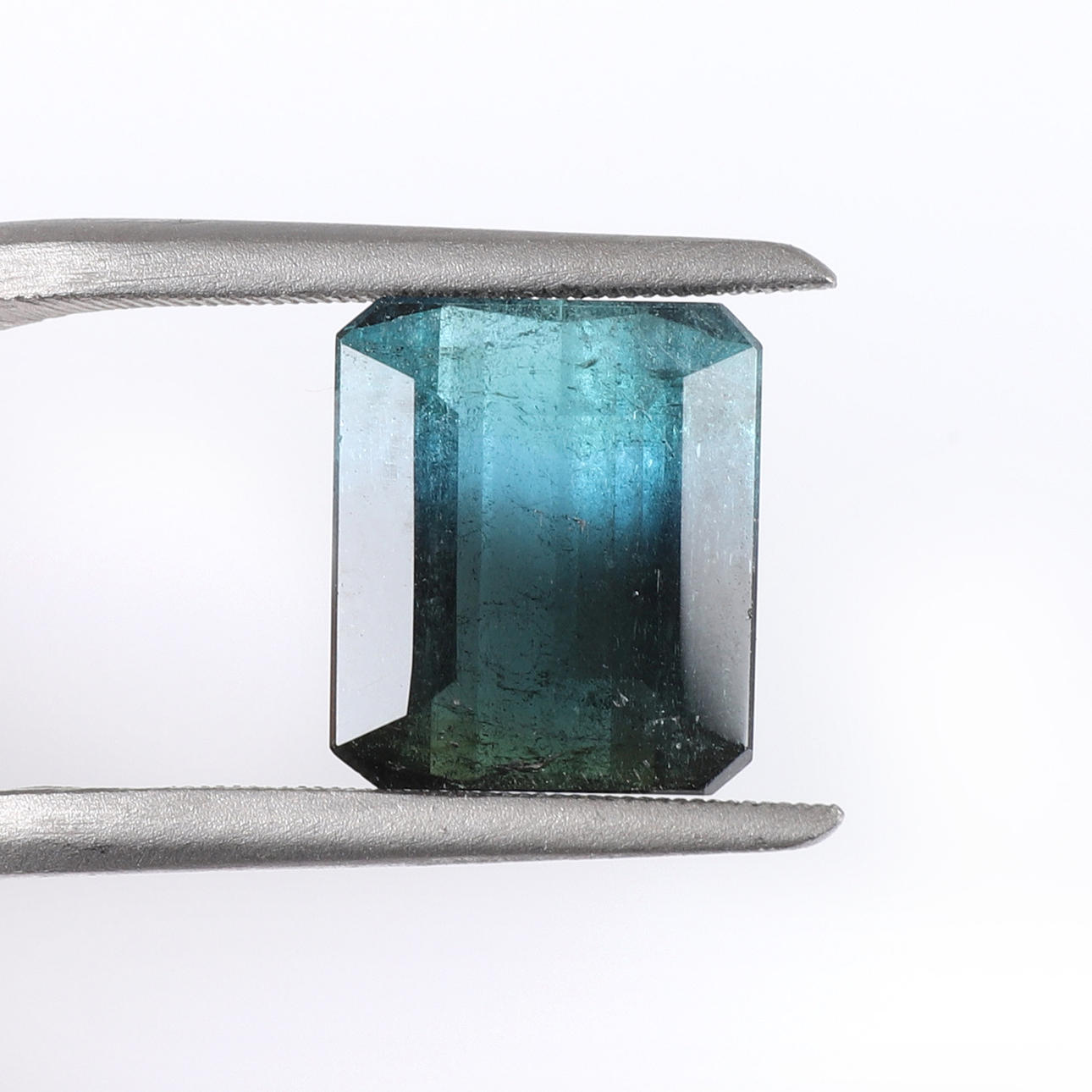 TURMALIN, 2,8 ct.