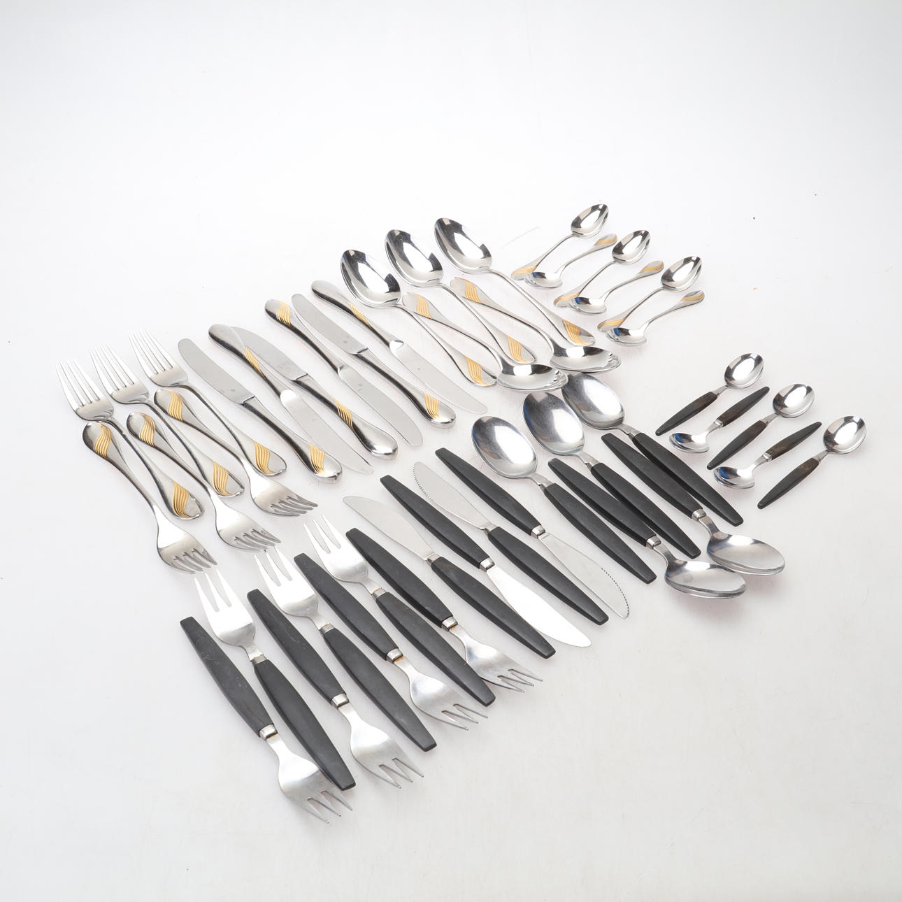 BESTICK, parti,45 delar, Bakelit samt rostfritt.