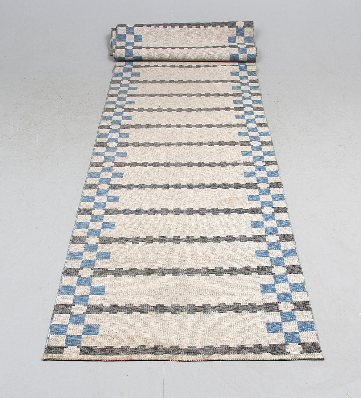 GALLERIMATTA, rölakan, ca 520 cm.