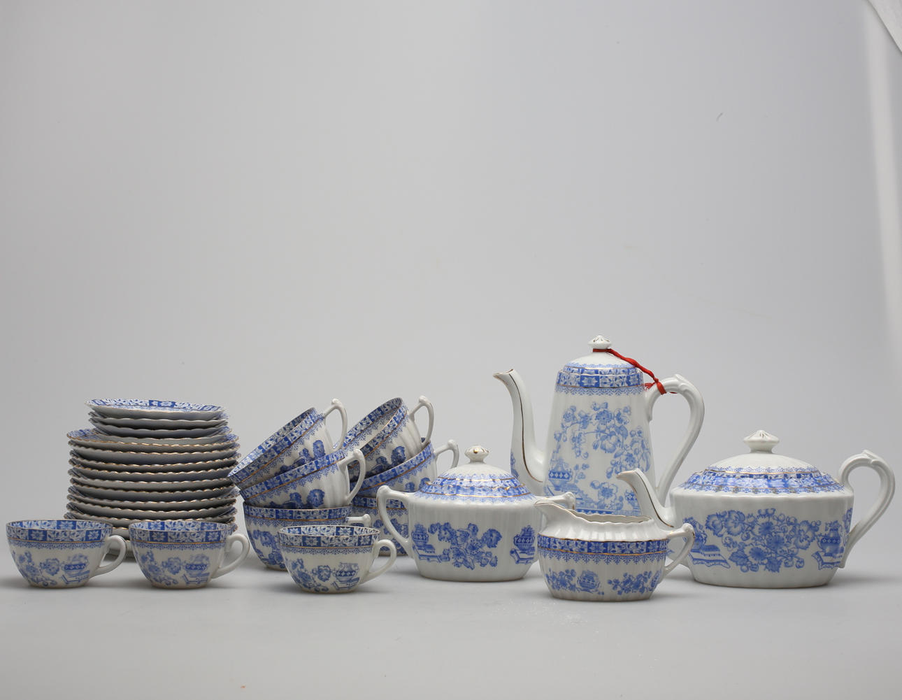 TE/KAFFESERVISDELAR, 28 delar, China-Blau, Rosslau.