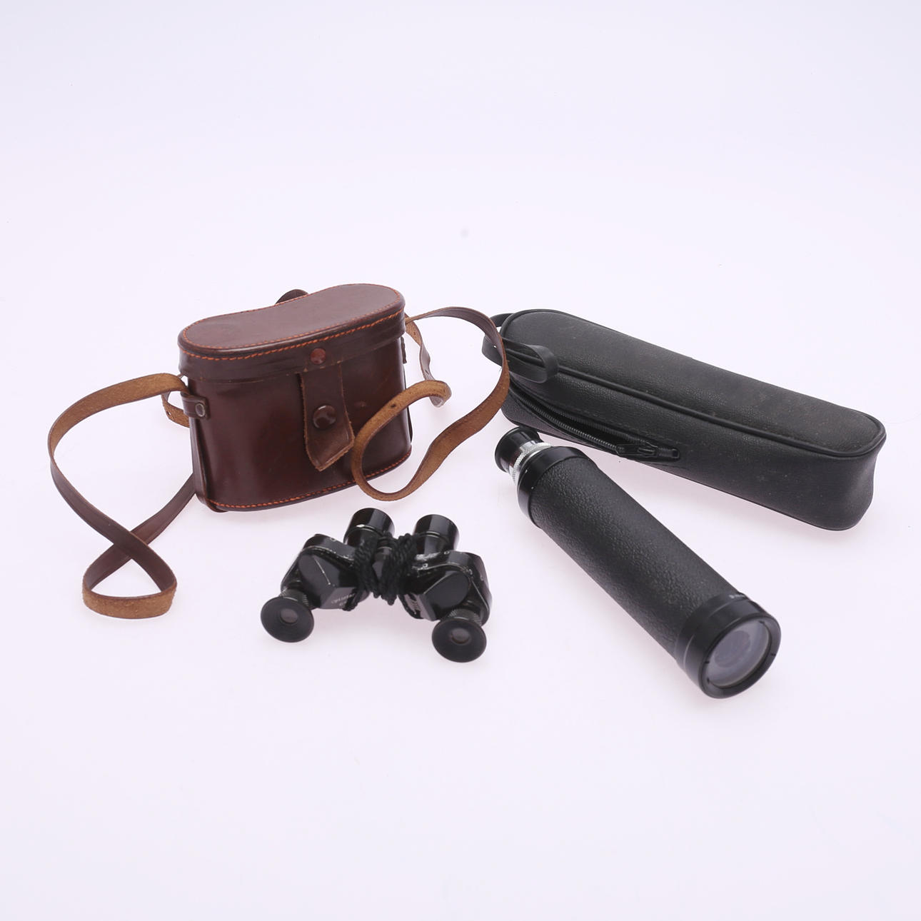 FERNGLAS und MINIATUR-FERNGLAS, 1900.