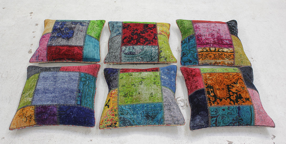 KUDDARFODRAL, 6 st, patchwork, ca 50 x 50 cm.