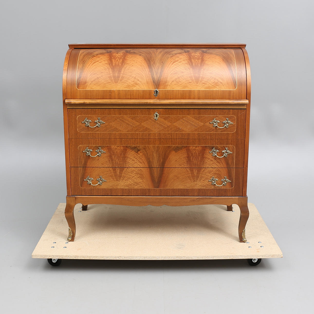 SEKRETÄR, nyrokokostil, 1900-talets mitt.