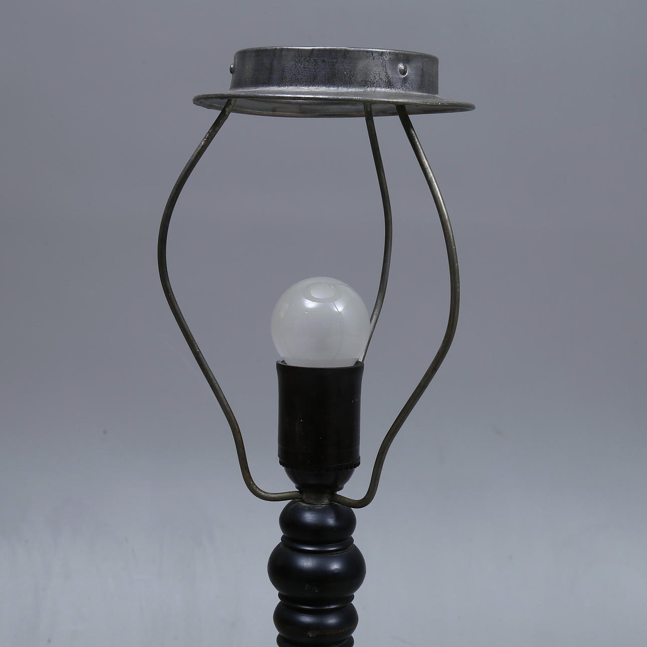 BORDSLAMPA, 1920-tal. Belysning & Lampor - Bordslampor - Auctionet