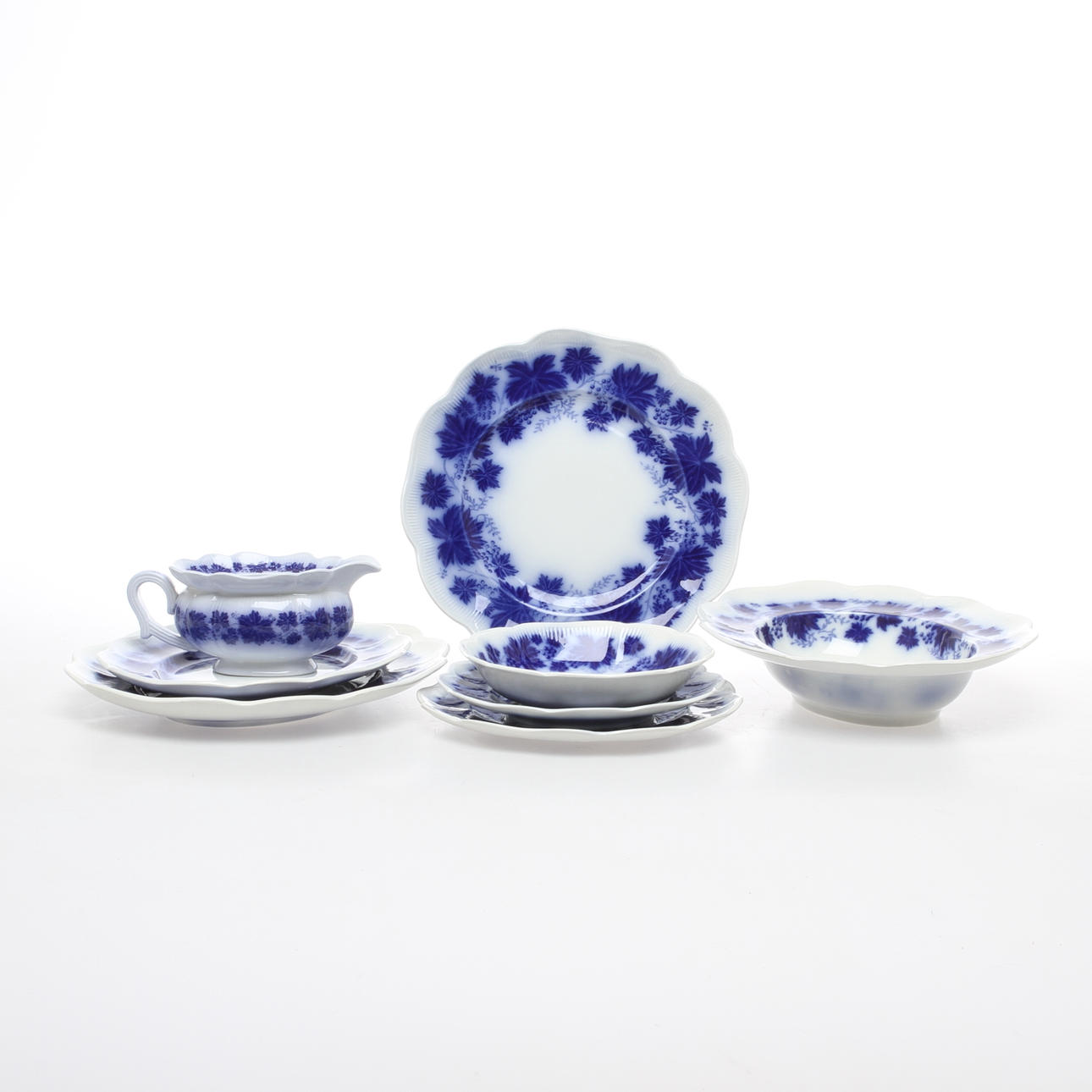 MATSERVIS, ca 51 delar, porslin, "Vinranka", Arthur Percy, Gefle.