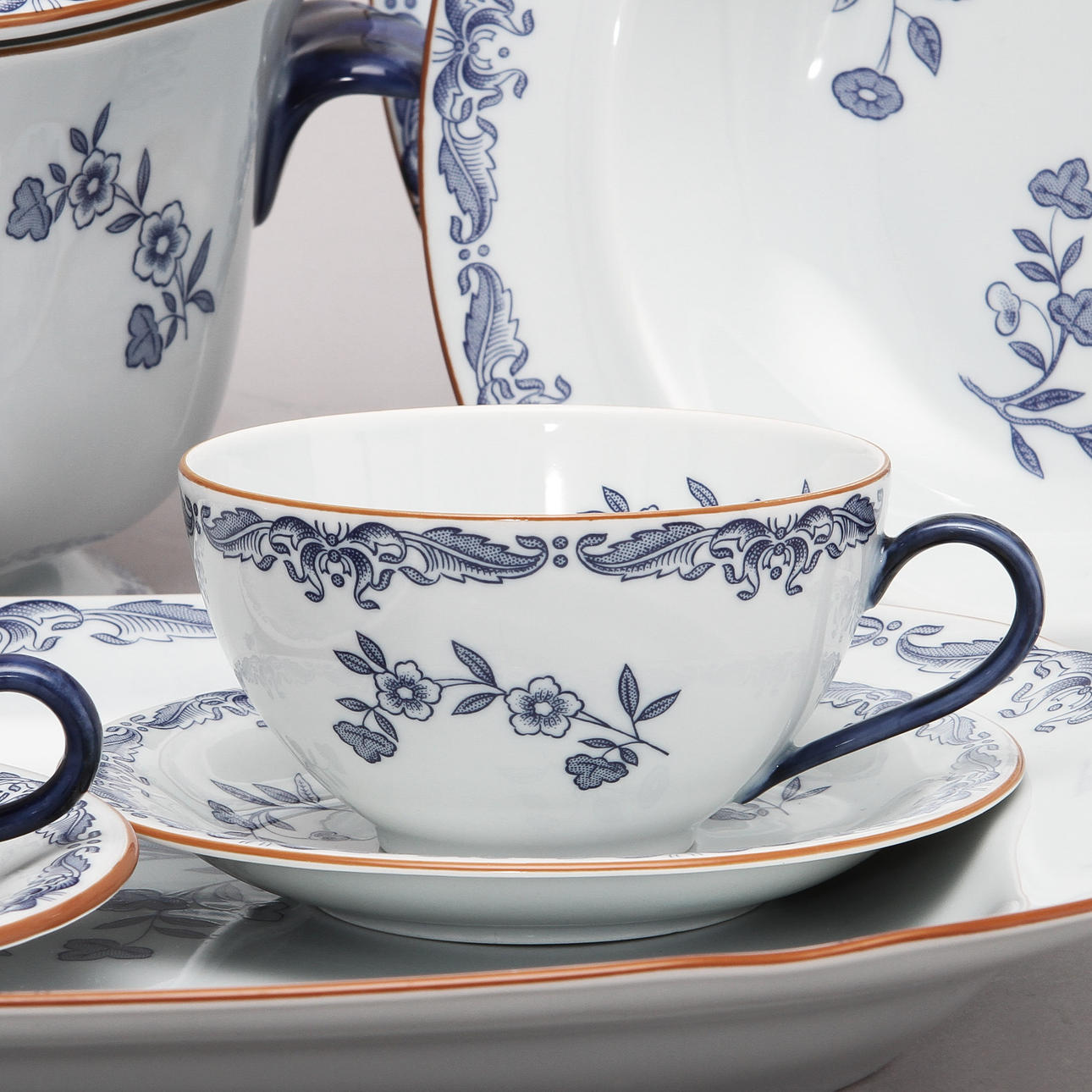 MAToch KAFFESERVIS, 120 delar, porslin, "Ostindia", Rörstrand.