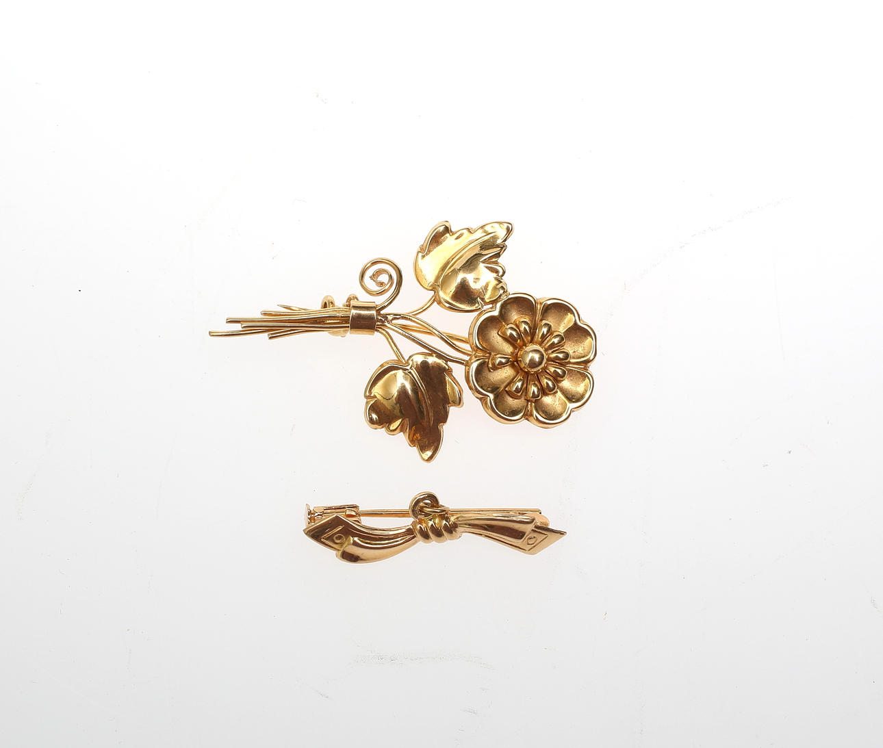 BROOCHER 18 k.