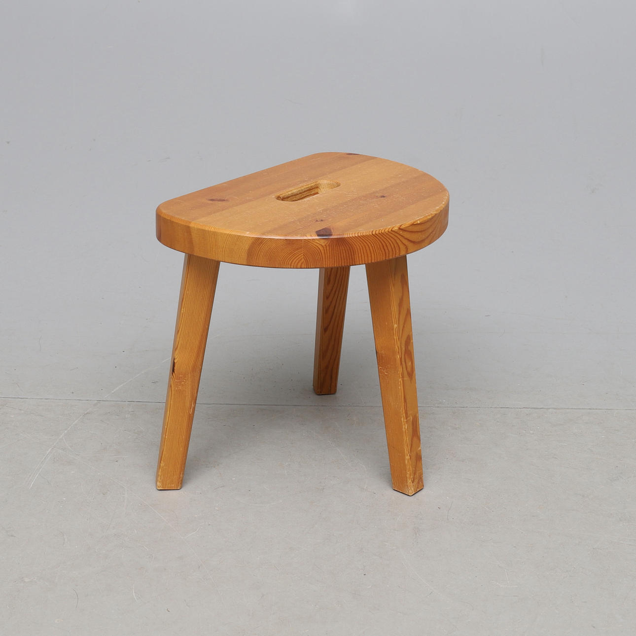 PALL, Furuträ, Ånge, 1900-talets andra hälft.