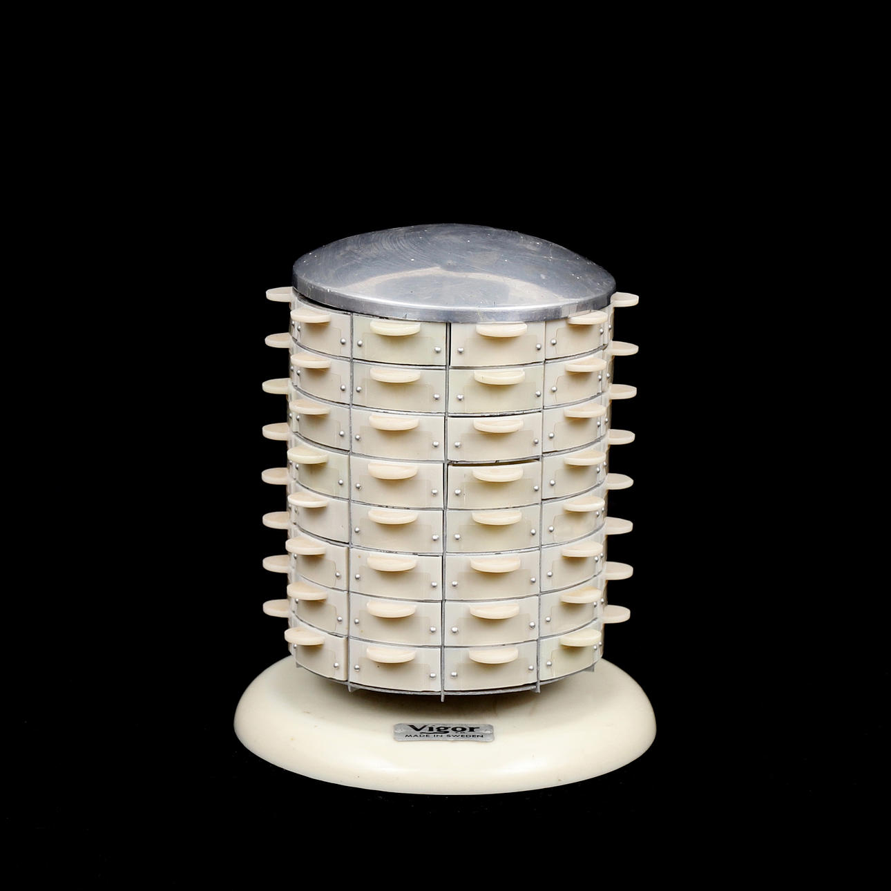 UHRMACHER/JUWELIER STÄLL, Vigor, Schweden.