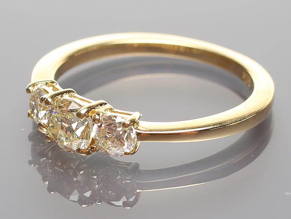 LYSANDE RING.