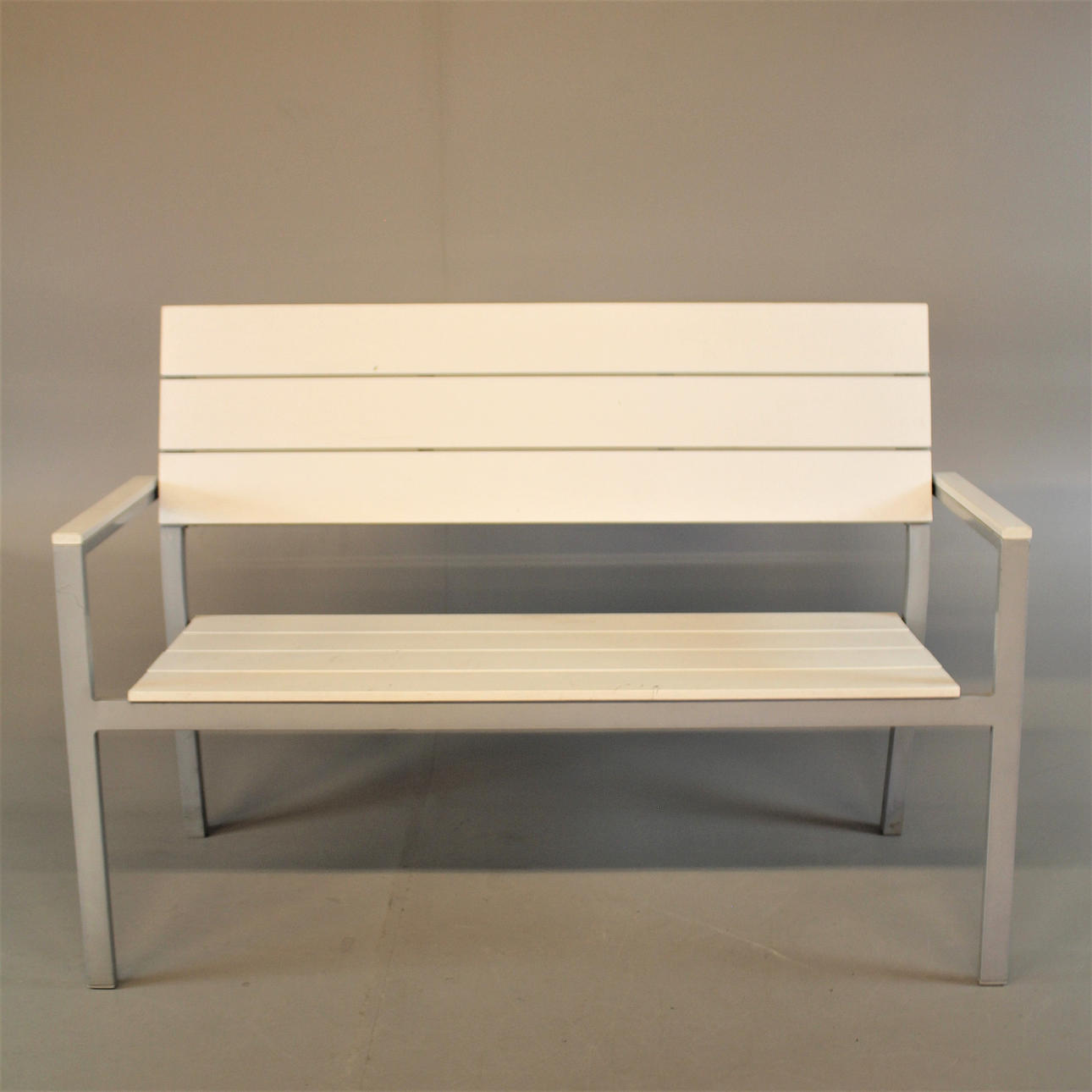 GARDEN SOFA, "aintwood".