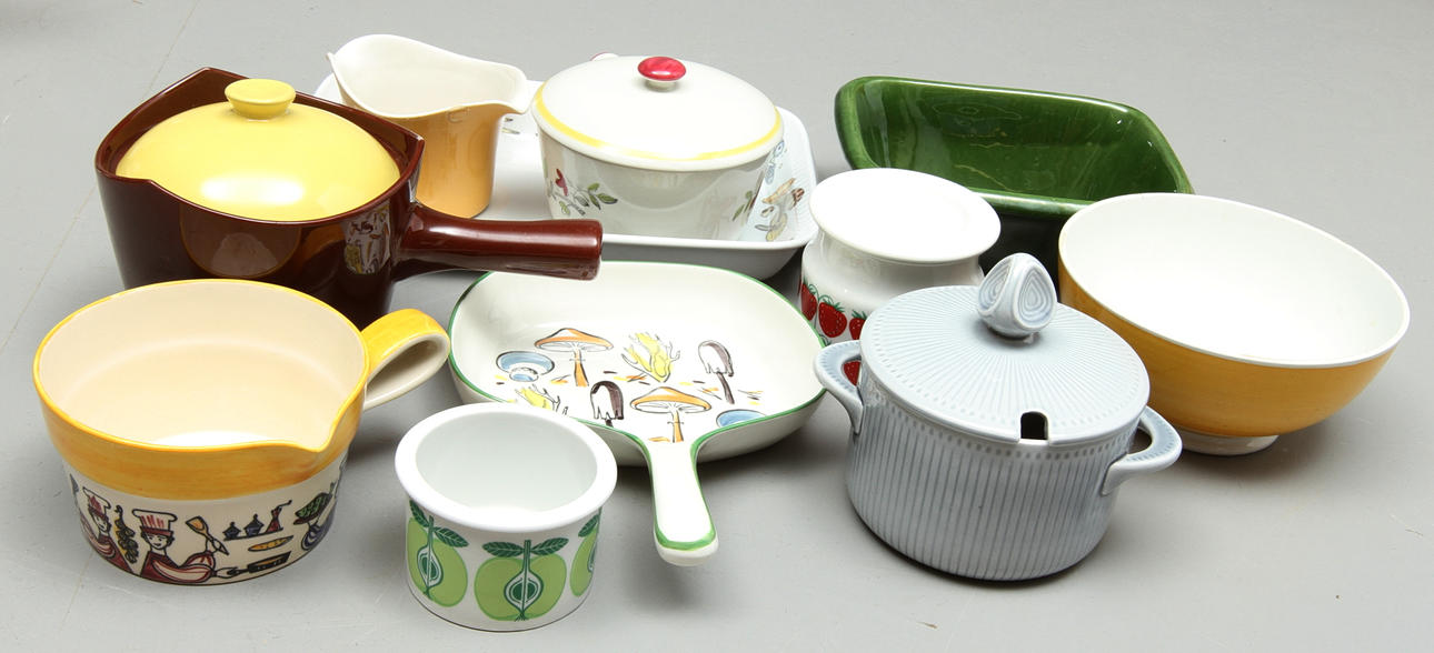 PARTI KERAMIK, 11 delar, 1900-talets andra hälft.