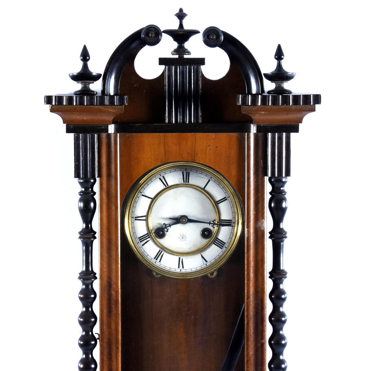 VÄGGUR, Junghans, 1900-talets första hälft.