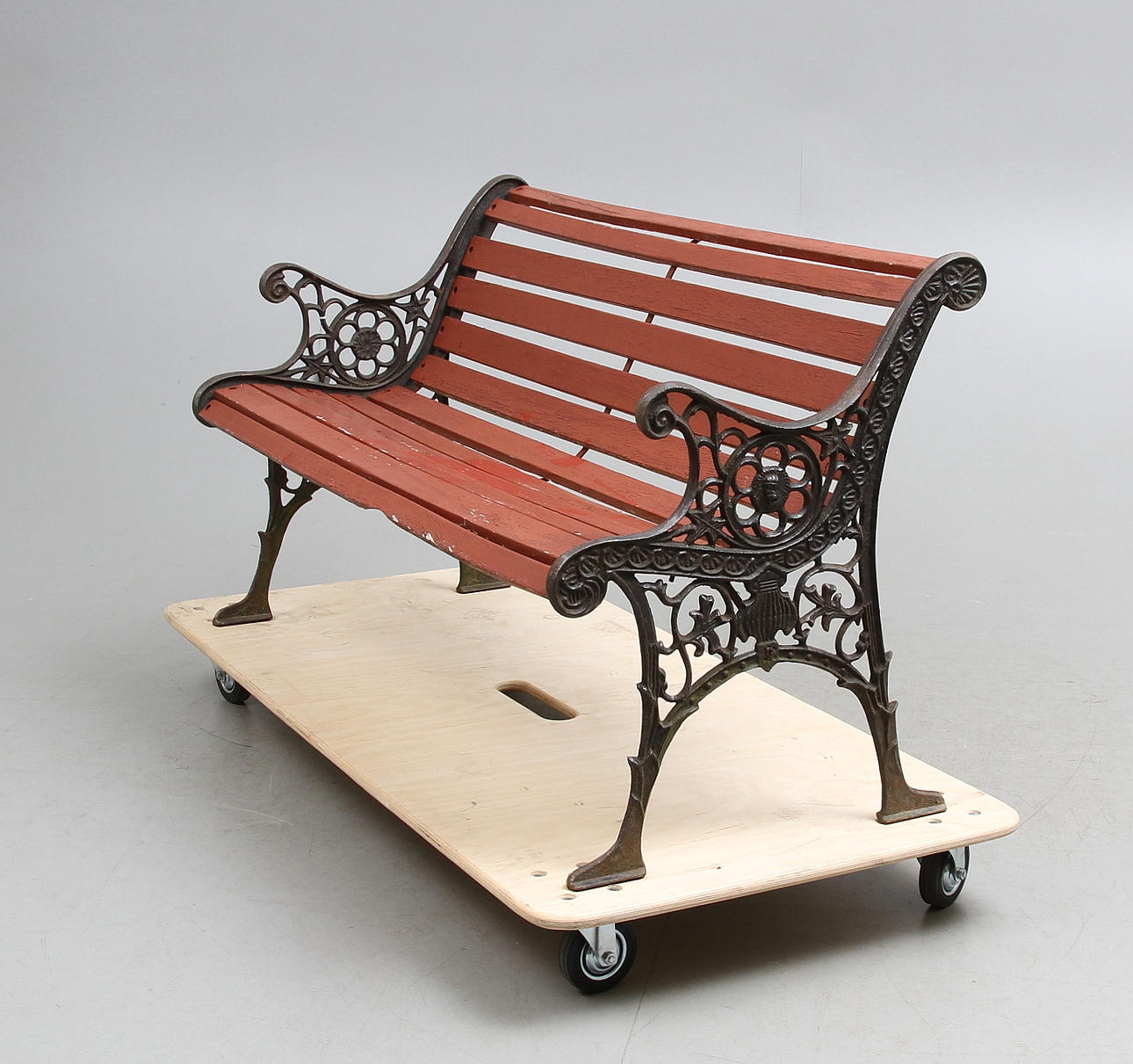 TRÄDGÅRDSOFFA, gjutjärn samt trä, 1900-tal.
