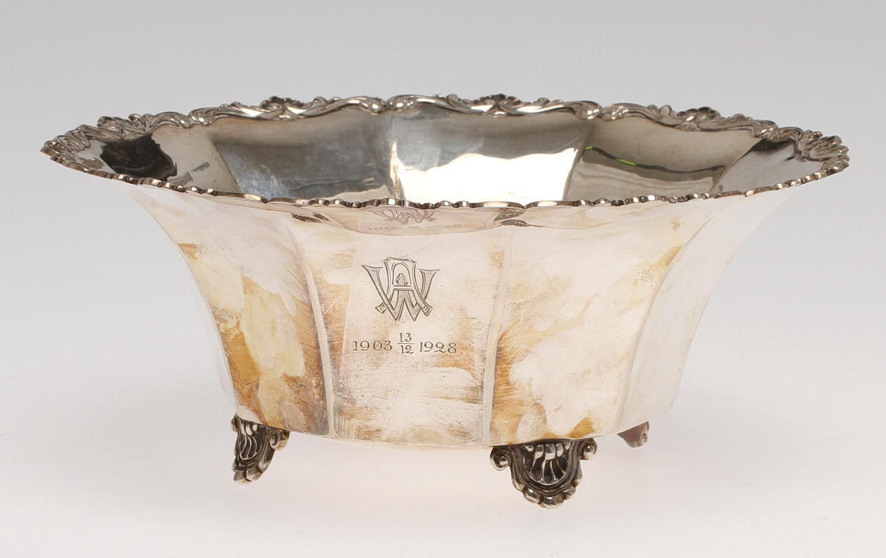 SKÅL, silver, 1928, vikt ca 250 g.