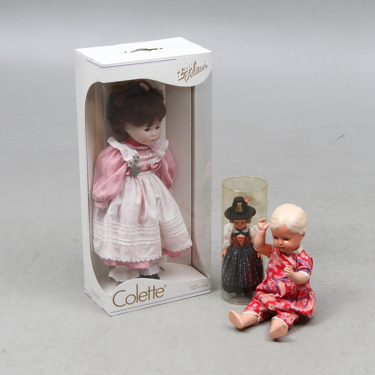 DOCKOR, 3st, Colette från Zapf, Sköldpadda och turistdocka. Delvis originalkartong.