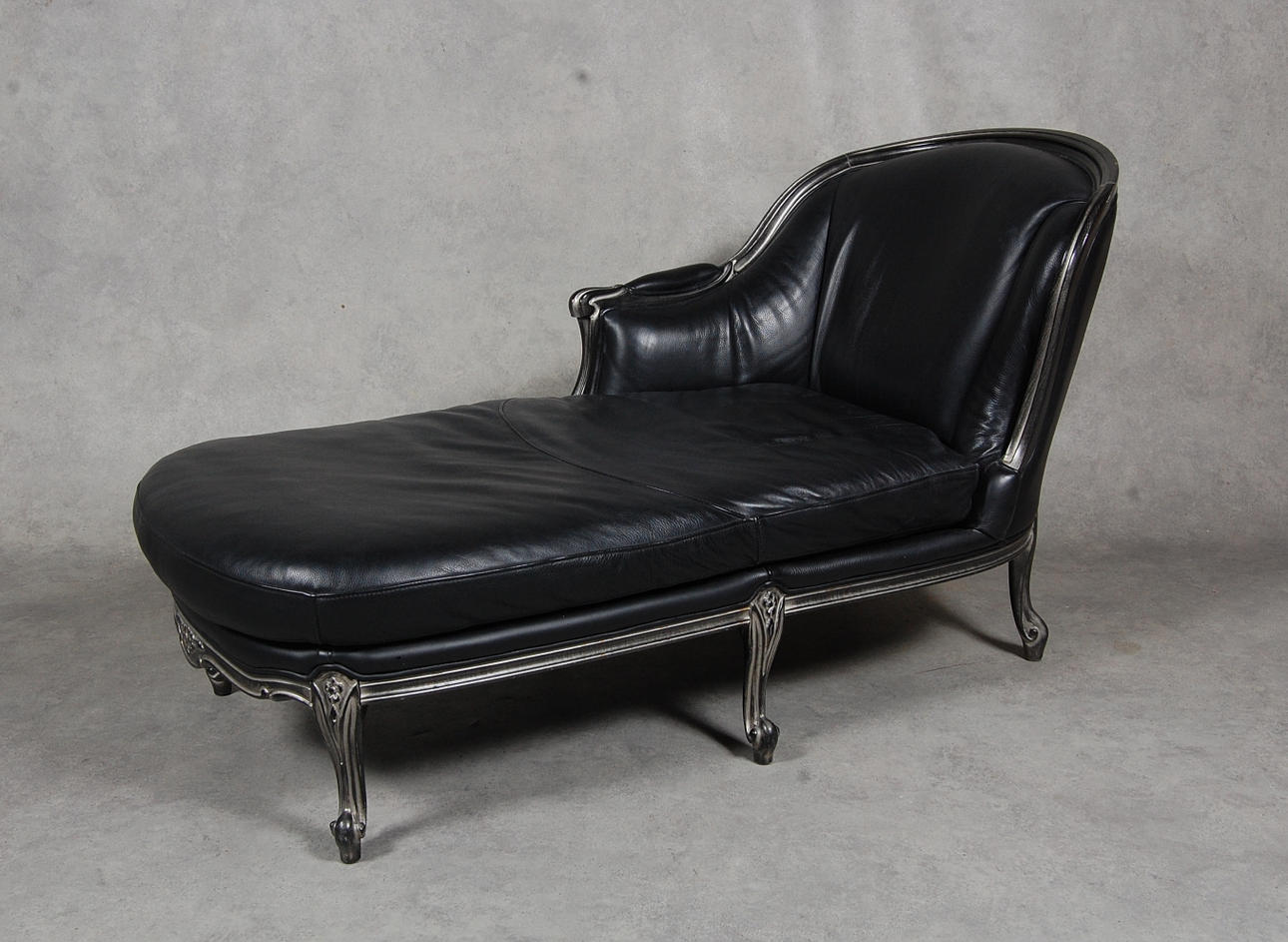 SCHÄSLONG, skinn, rokokostil, 19-2000-tal.