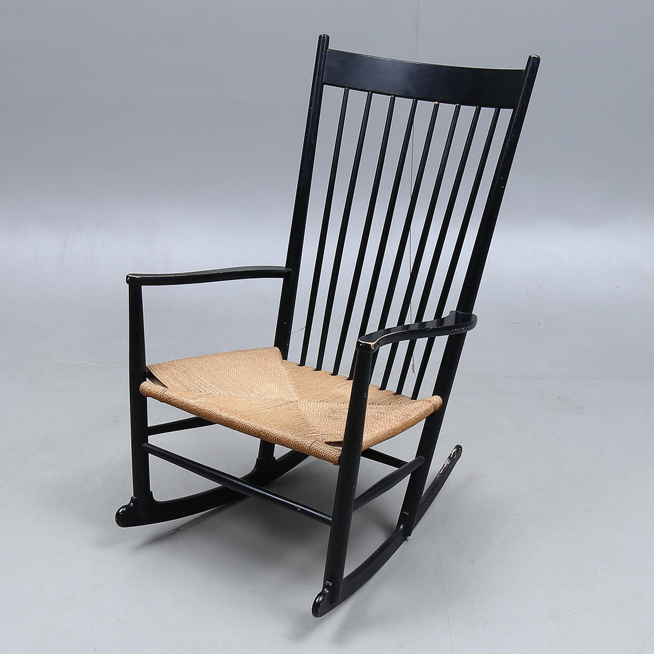 HANS J. WEGNER. Gungstol, modell "J16", Danmark.