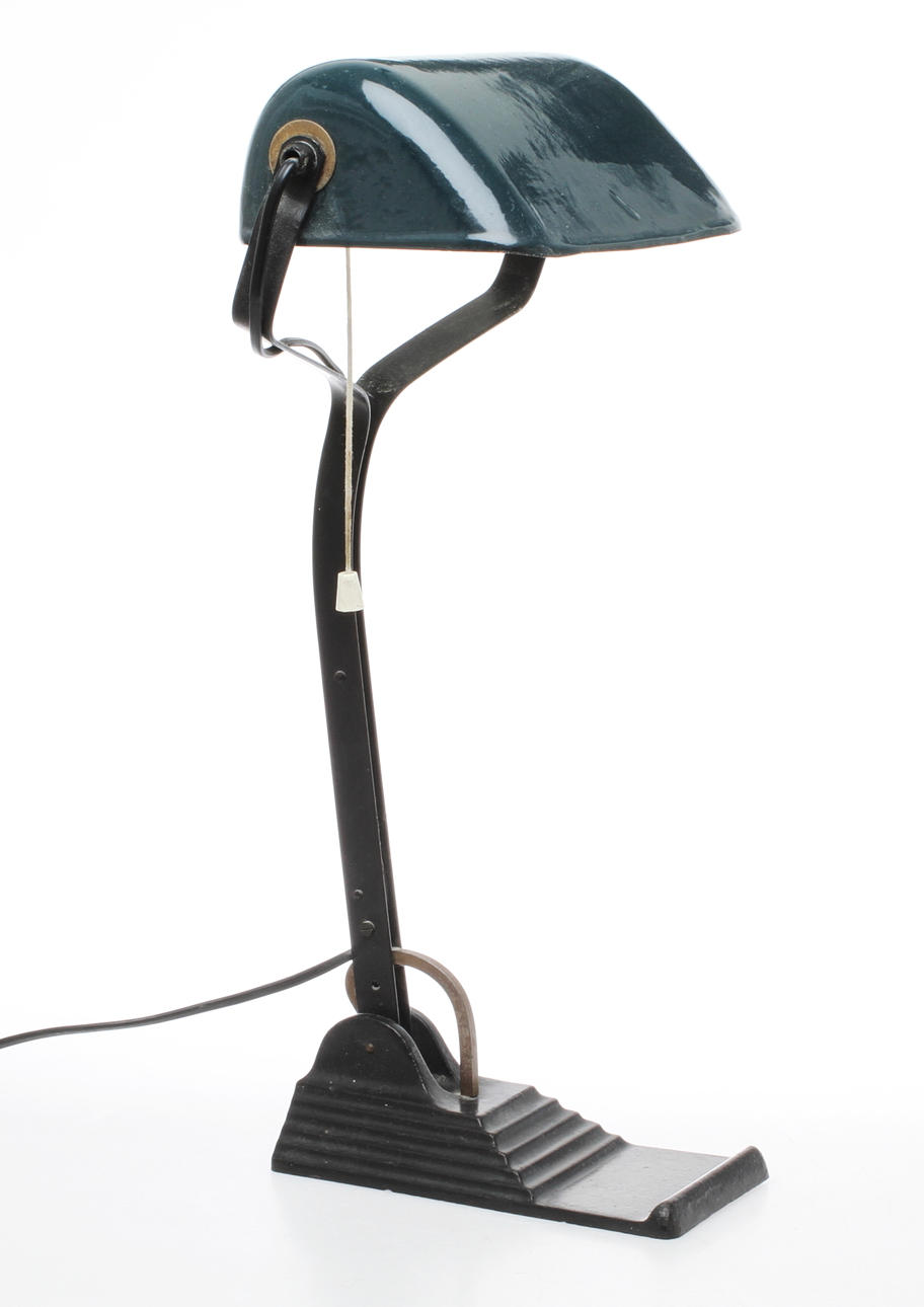 SKRIVBORDSLAMPA, 1900-talets först hälft.