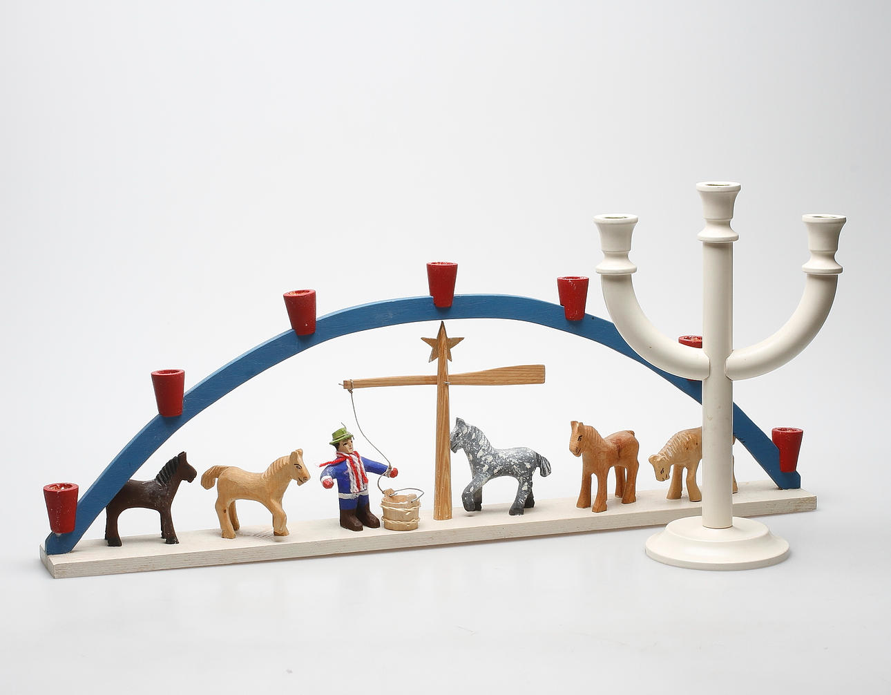 KANDELABRAR, 2 st, trä, Bohusslöjd samt Gösta Tapper, 1900-tal.