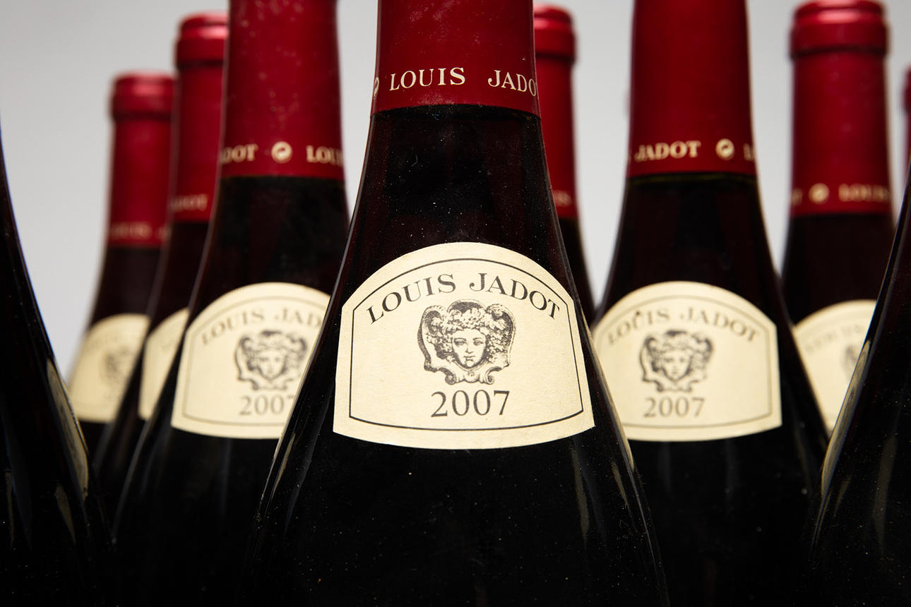 18 flaskor rött vin, Beaune Premier Cru, Frankrike, 2007 (18) 1. Vin ...