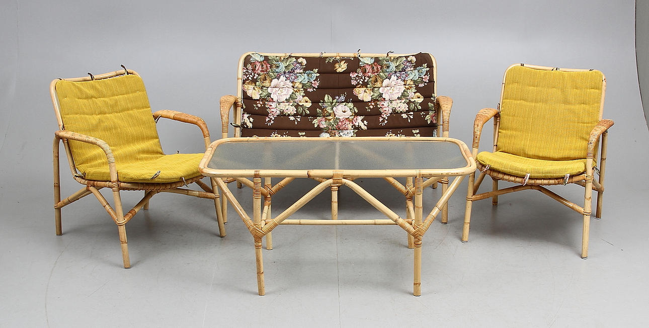 TRÄDGÅRDSMÖBEL, 4 delar, rotting, 1900-talets andra hälft.