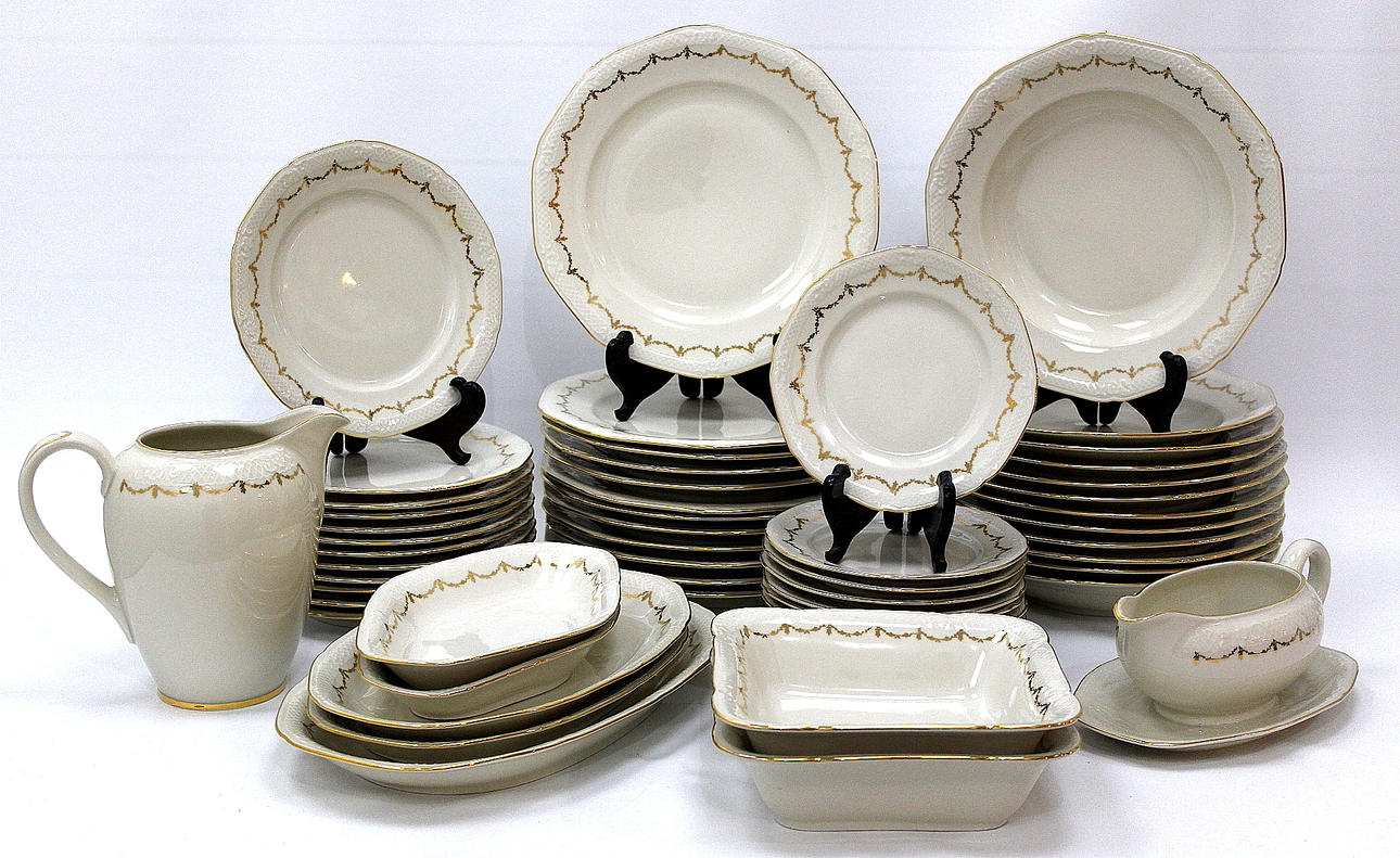 MATSERVIS, 56 delar, porslin, Hackefors.