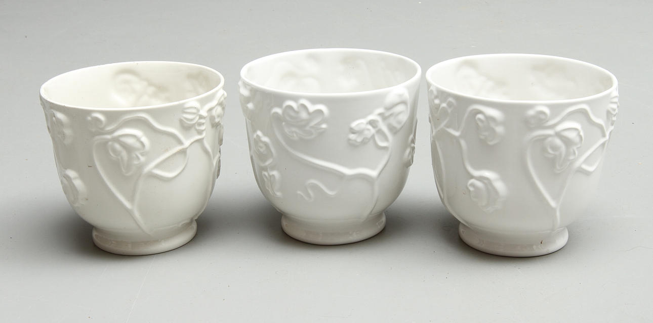 YTTERFODER, 3 st, stengods, "Millesgården", Gustavsberg.