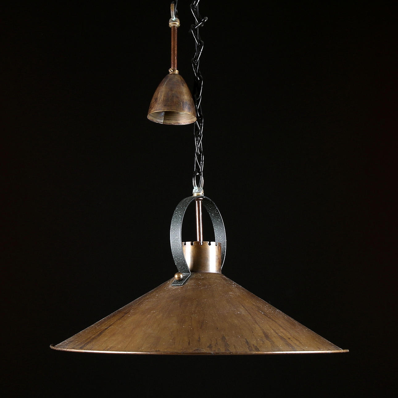 TAKLAMPA, jugendstil. 1900-talets mitt.