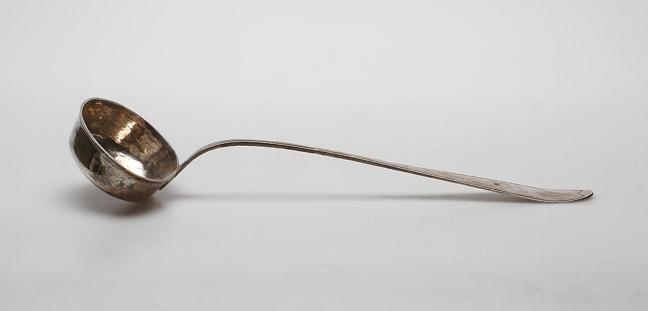 SOPPSLEV, silver, Anders Isleben, Norrköping 1796, vikt ca. 268,3 gram.